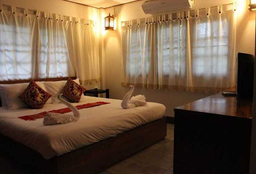 فندق Racha Herb Gardens