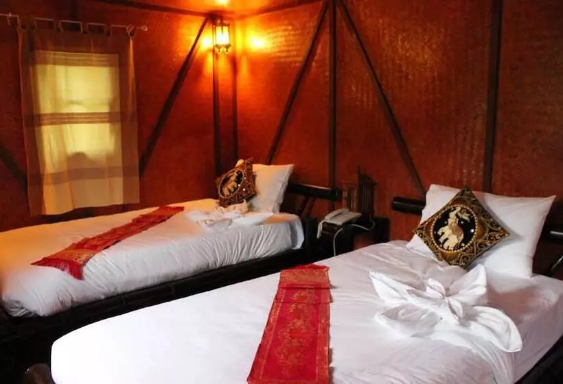 Hotelli Racha Herb Gardens