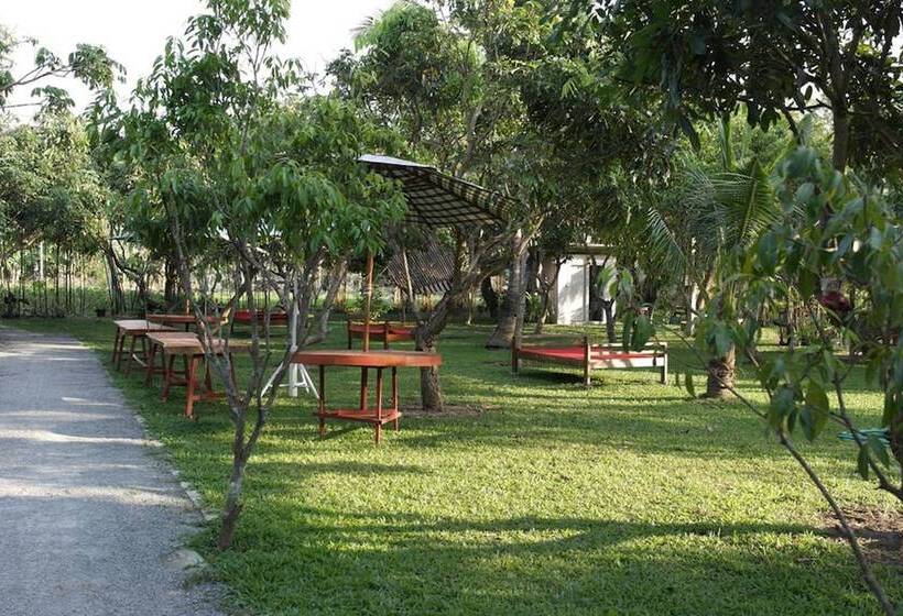 فندق Racha Herb Gardens