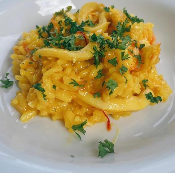 בית מלון כפרי Satin Doll