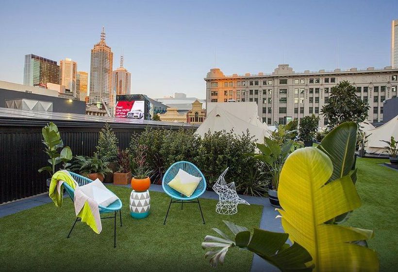 Отель St. Jerome's - The