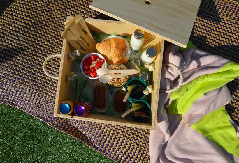 Отель St. Jerome's - The