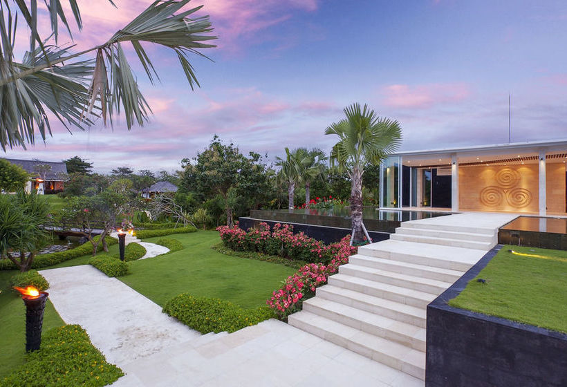 호텔 The Sanctus Villa