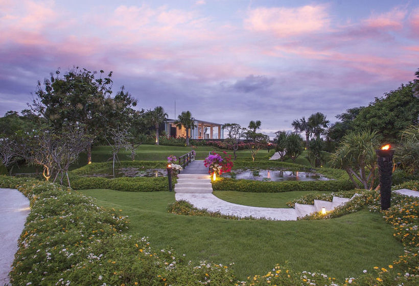 호텔 The Sanctus Villa