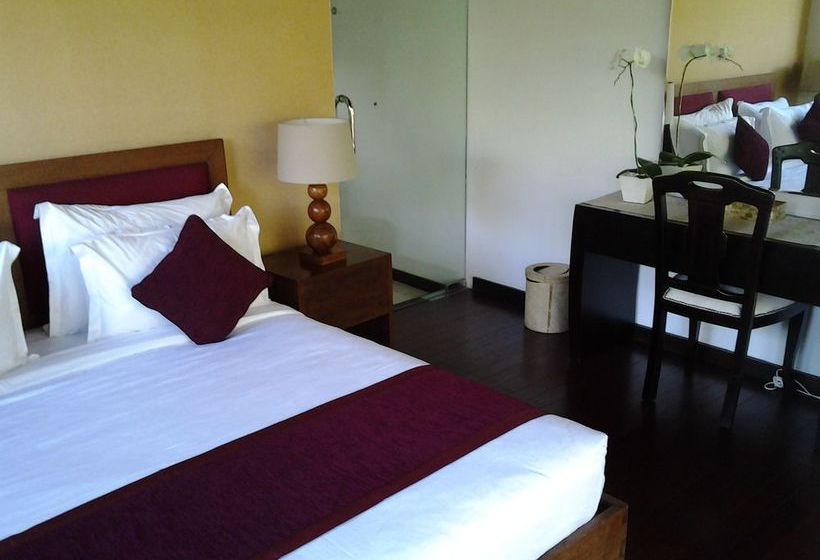 호텔 The Sanctus Villa