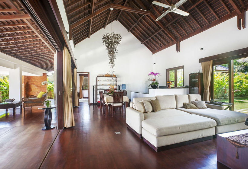 호텔 The Sanctus Villa