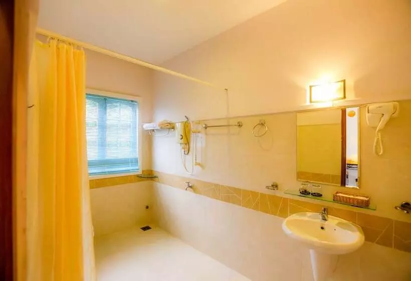 هتل Valley Mountain