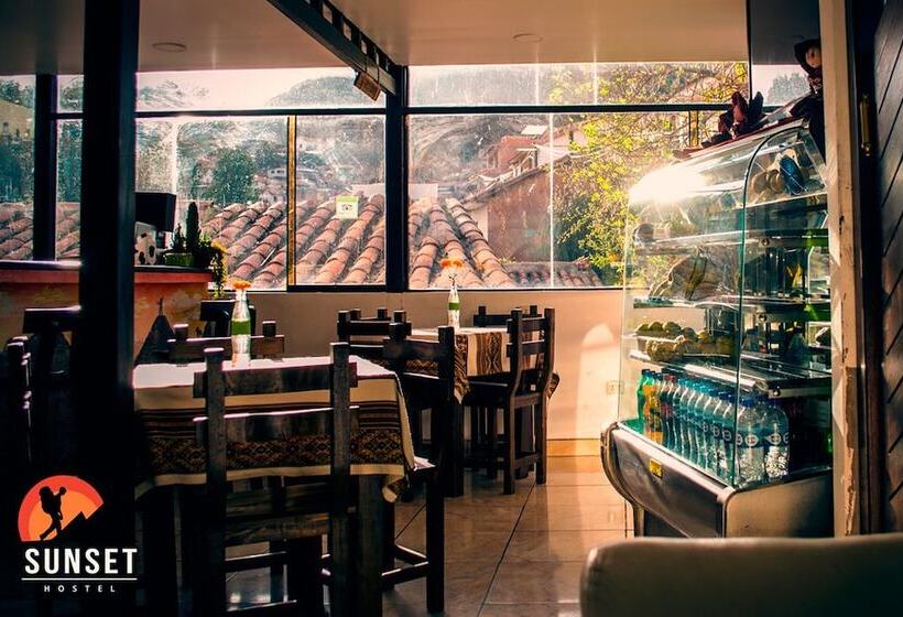 Sunset House Cusco Hostel