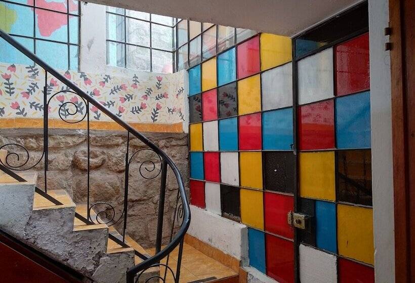 Sunset House Cusco Hostel