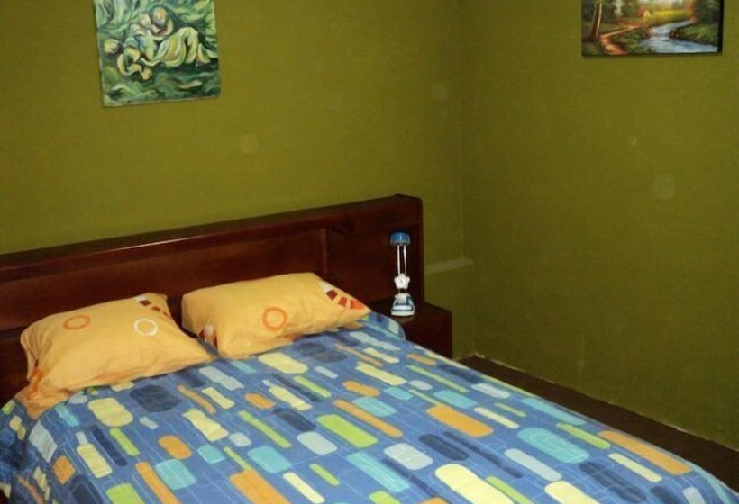 Sunset House Cusco Hostel