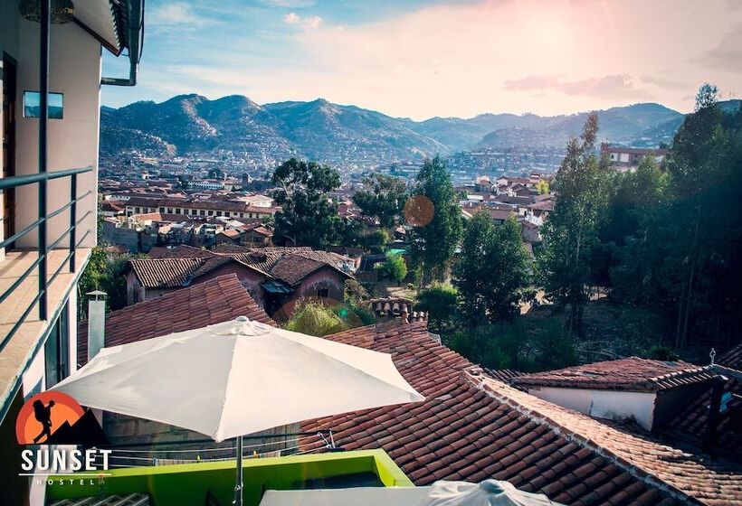 Sunset House Cusco Hostel