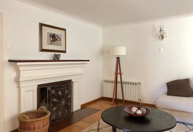 مسافرخانه Hostería Pionero