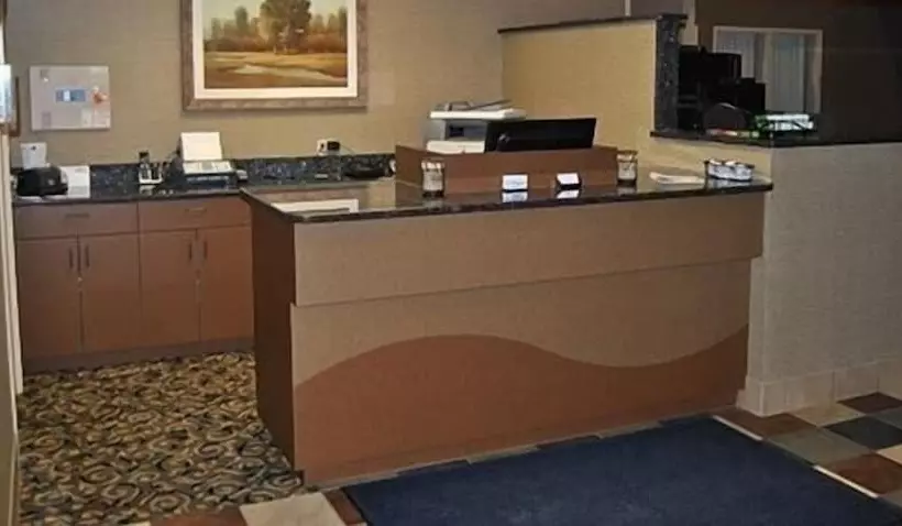 Hotelli C Mon Inn Thief River Falls