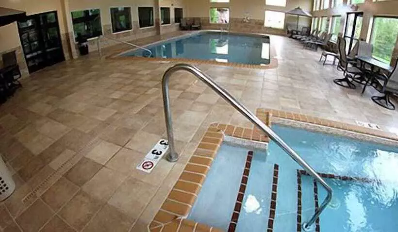 Hotelli C Mon Inn Thief River Falls