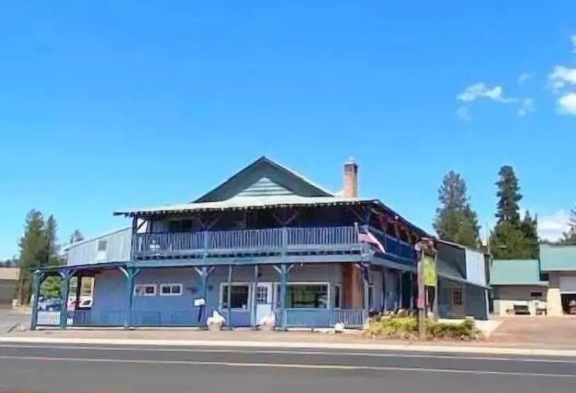 Hotelli Dawson House Lodge