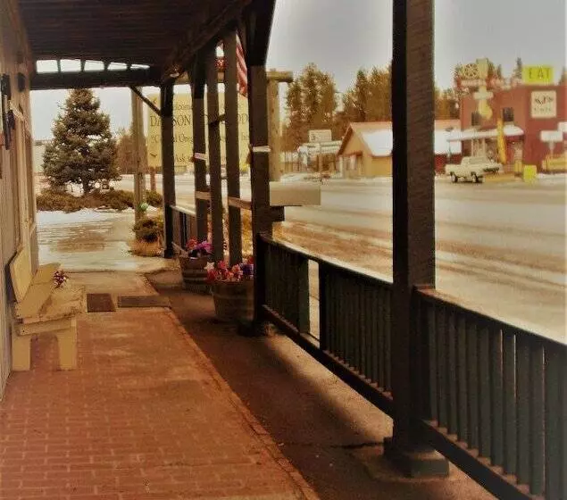 Hotelli Dawson House Lodge