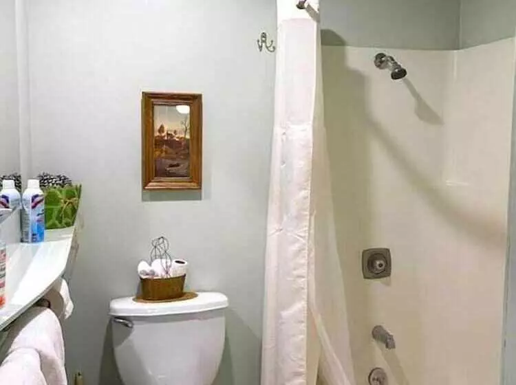 Hotelli Dawson House Lodge