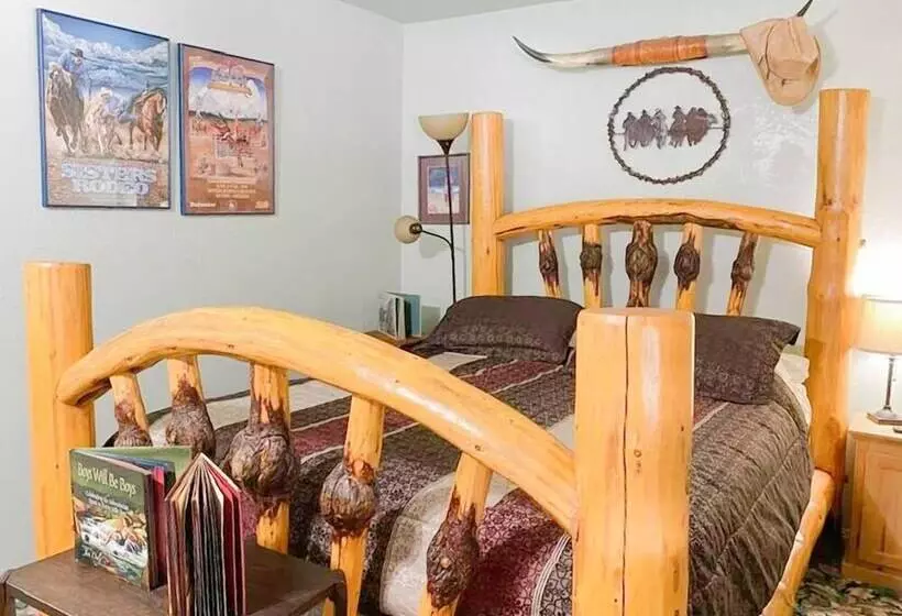 Hotelli Dawson House Lodge