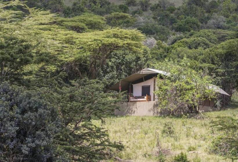 هتل Entumoto Safari Camp