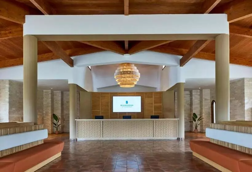 Hotelli Serenè Resort