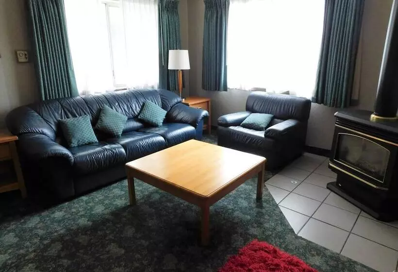 Hotelli The Summit Inn