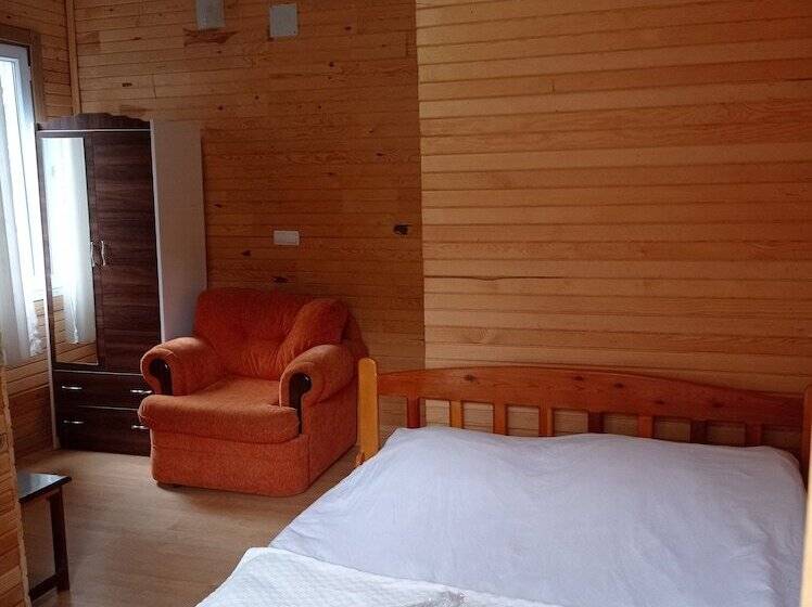 Kapuzbasi Selalesi Sahin Motel