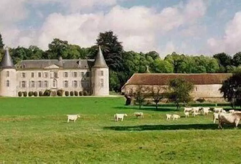 ペンション Château De Beaujeu