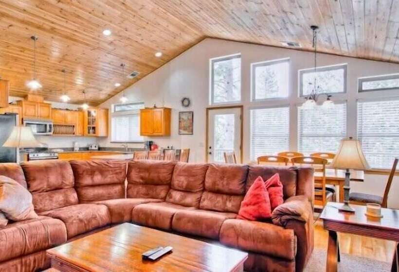 Scenic Wonders Bear Den 5 Bedrooms