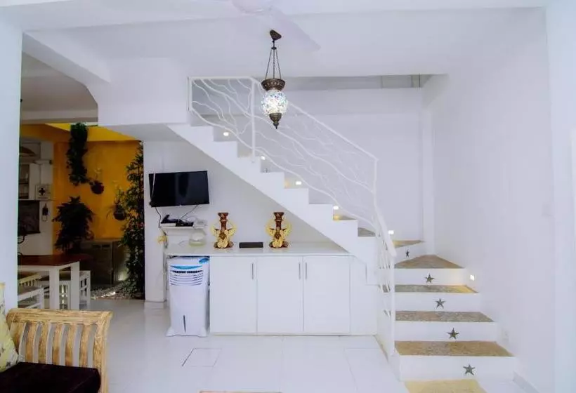 Общежитие Fort Heaven Galle Fort