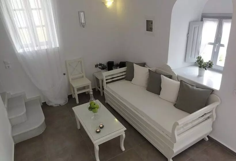 Archontiko Santorini