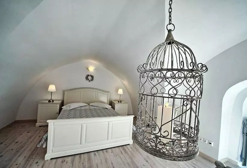 Archontiko Santorini