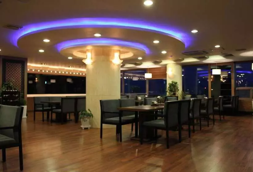 Bay Condo Hotel Tongyeong