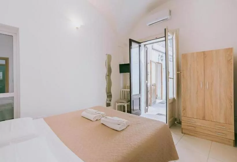 B&b Nuovo Reale Centro Storico