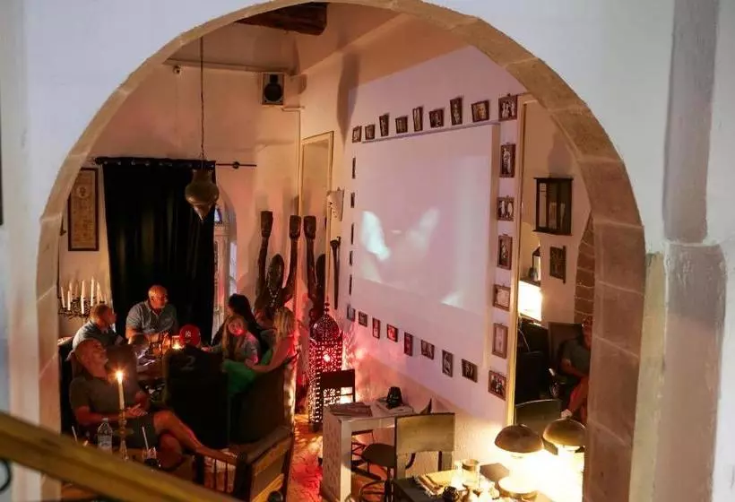 Bed and Breakfast La Maison Du Cinema