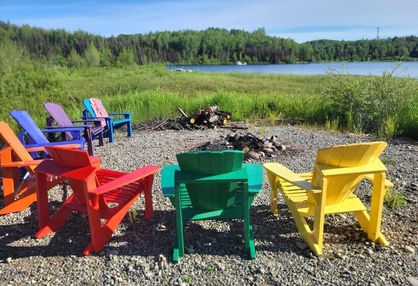 مبيت وإفطار Mooseberry Cabin, Willow Ak