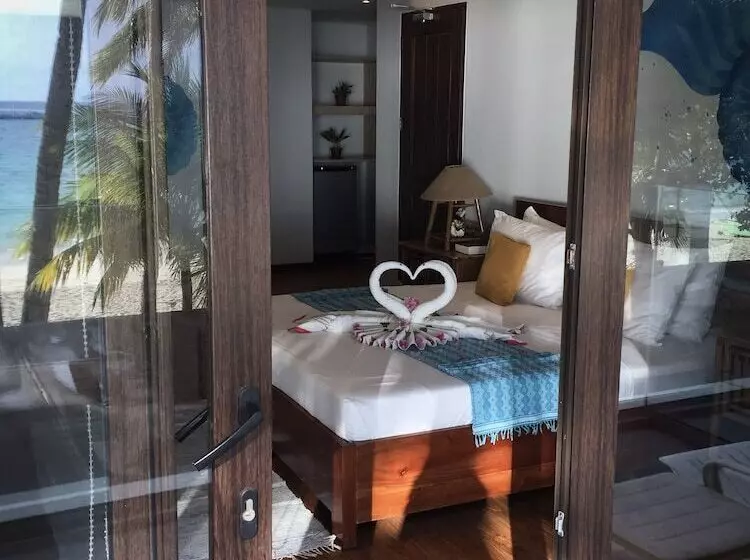 Hotel 357 Boracay Resort