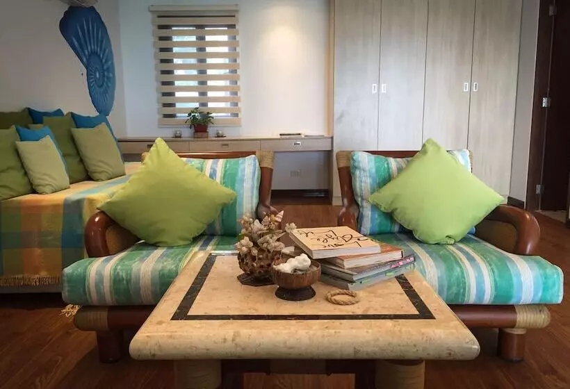 Hotel 357 Boracay Resort