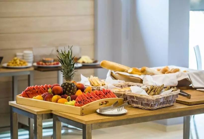 Отель Aqua Oliva Resort