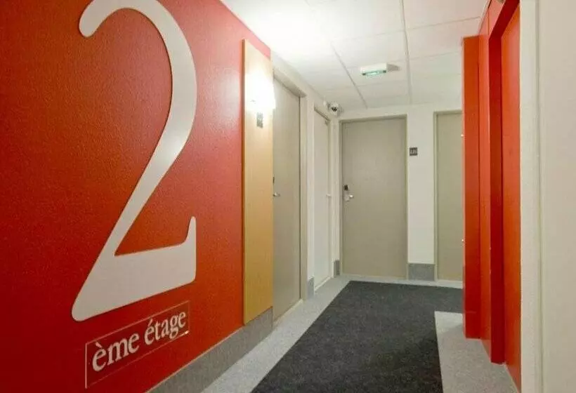 B&b Hotel Auxerre Monéteau