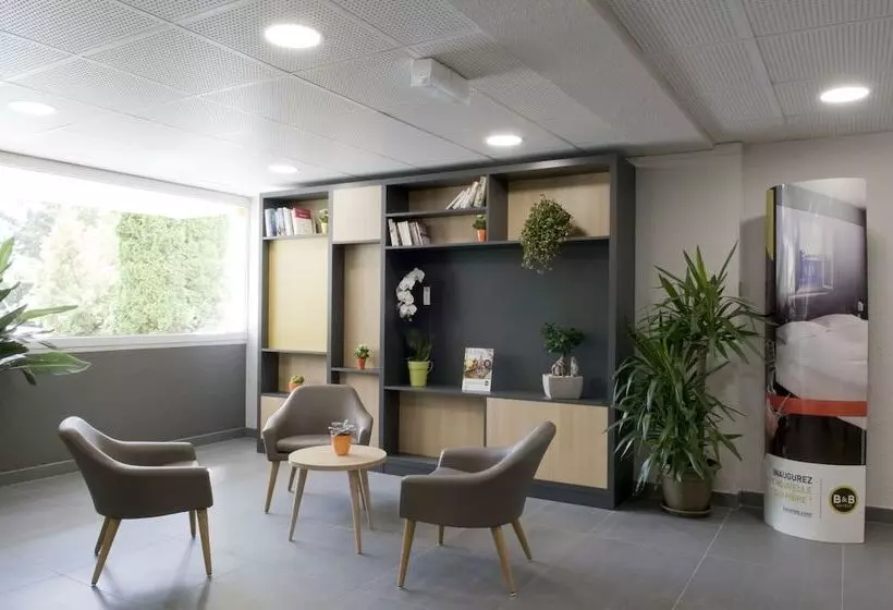 B&b Hotel Saint Quentin