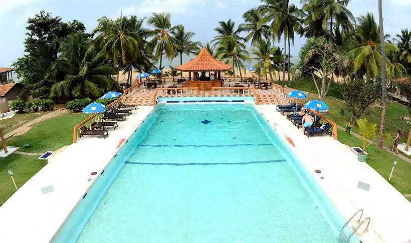 בית מלון כפרי Don S Beach