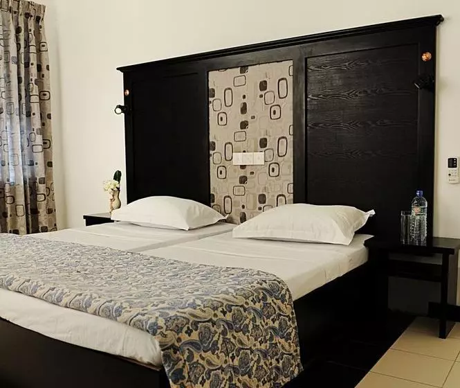 בית מלון כפרי Don S Beach