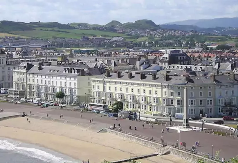 Hotel Four Saints Brig Y Don