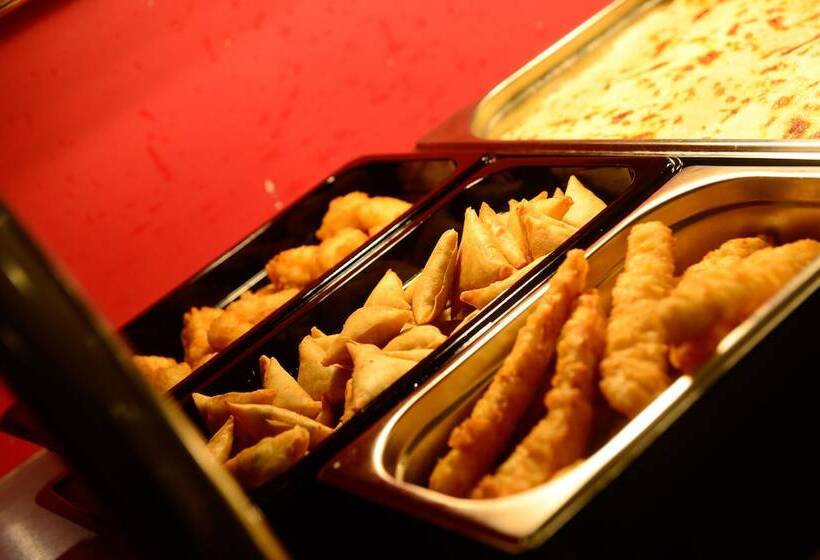 酒店 Four Saints Brig Y Don