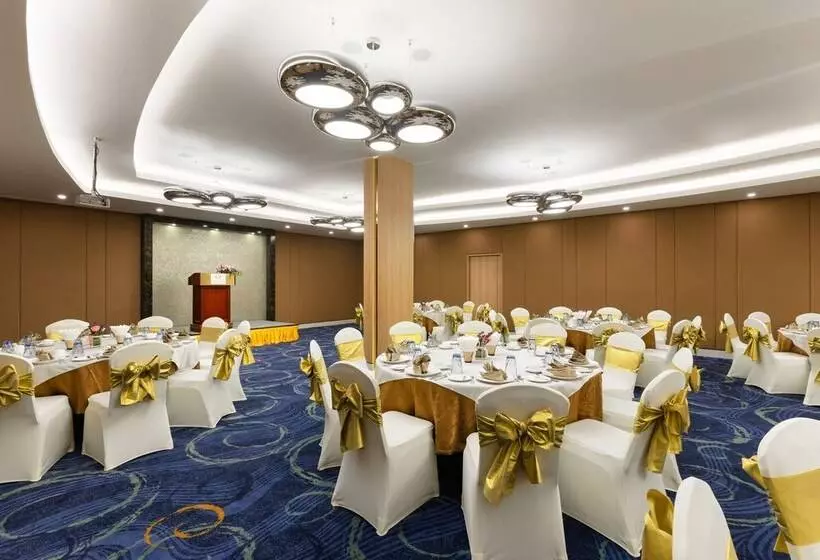 Hotelli Grand Palace