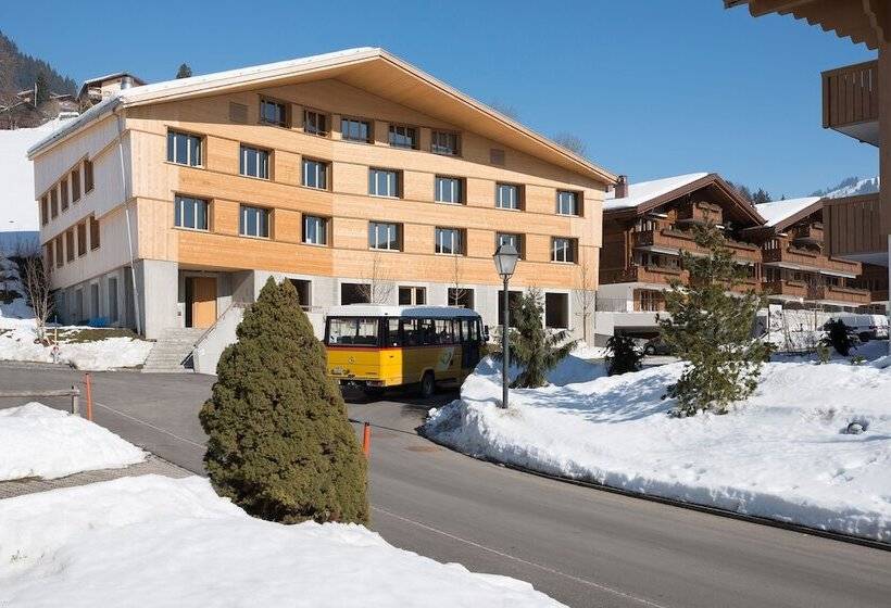 ホテル Saanen Gstaad Youth Hostel
