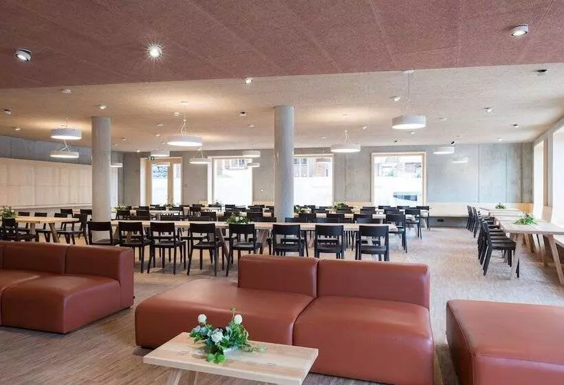 هتل Saanen Gstaad Youth Hostel