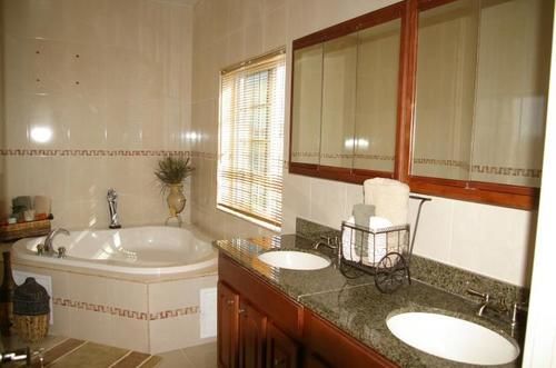 هتل Jubilee Gardens Vacation Home