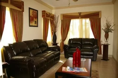 هتل Jubilee Gardens Vacation Home