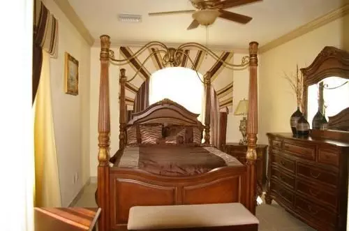 هتل Jubilee Gardens Vacation Home